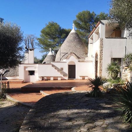 Trulli Nel Bosco Itria Valley Ceglie Messapica Exterior foto
