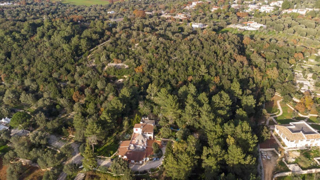 Trulli Nel Bosco Itria Valley Ceglie Messapica Exterior foto