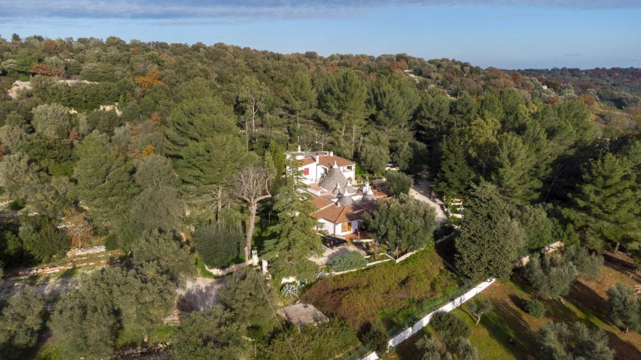 Trulli Nel Bosco Itria Valley Ceglie Messapica Exterior foto